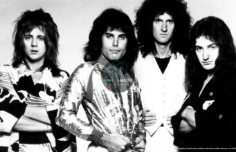 Did Queen’s Freddie Mercury Really Sing Four Octaves? Did Queen's Freddie Mercury Really Sing Four Octaves?